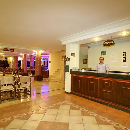 Magi Aparthotel