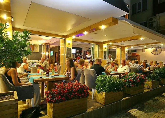 Apartahotel Magi