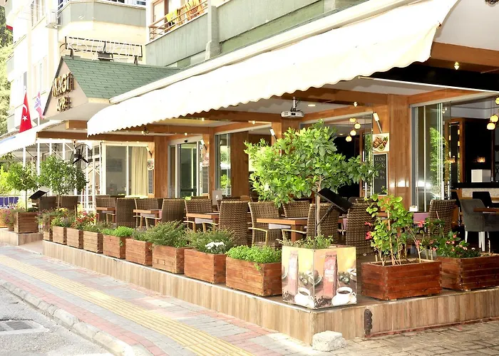 Magi Apartahotel 4*