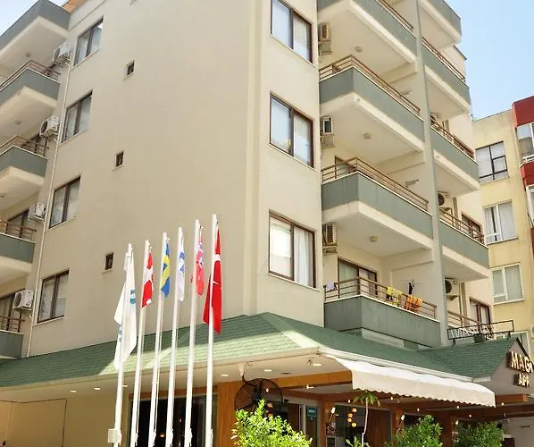 Magi Apartahotel